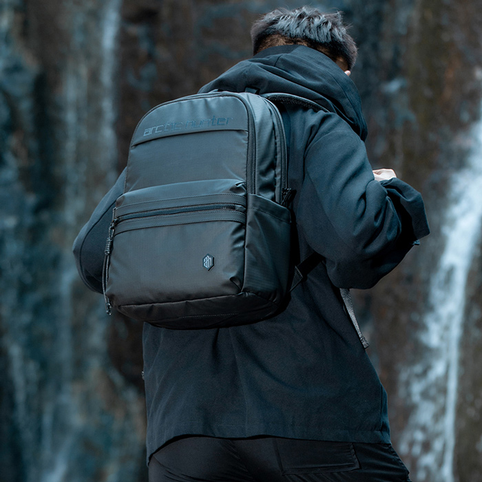 ARCTIC HUNTER τσάντα πλάτης B00536 με θήκη laptop 15.6, 21L, μαύρη B00536-BK