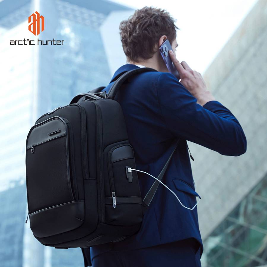 ARCTIC HUNTER τσάντα πλάτης B00683 με θήκη laptop 15.6, USB, 20.5L, μαύρη B00683-BK