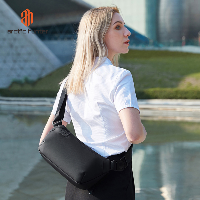 ARCTIC HUNTER τσάντα μέσης Y00569 με θήκη tablet, 3.5L, μαύρη Y00569-BK