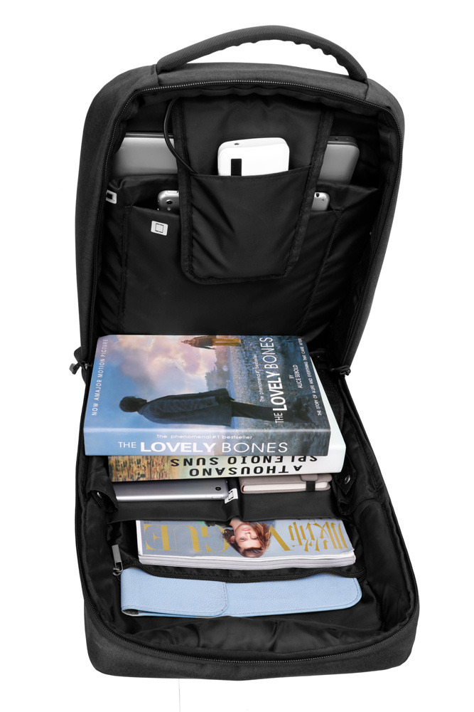 ARCTIC HUNTER τσάντα πλάτης 1701L με θήκη laptop 15.6, USB, 17L, μαύρη 1701L-BK